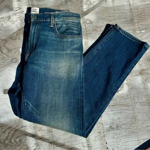 Flint & Tinder Tapered Fit 32x32 Vintage Medium Wash Jeans